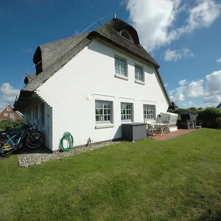 Holiday home Arnika-hof Arnika Hof Hausteil 24
